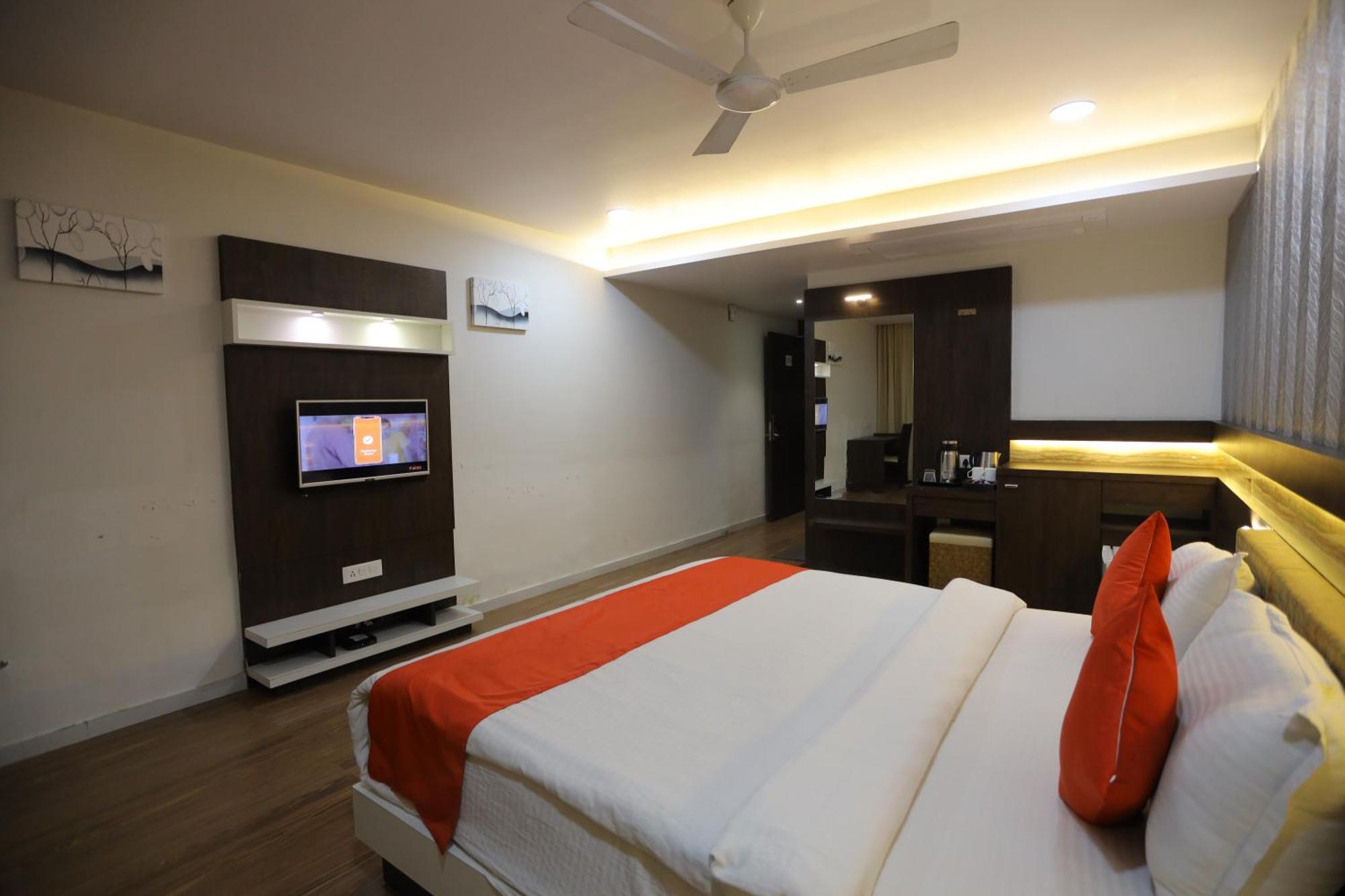 The Grand Astoria Somanth Hotel Somnath Exterior photo