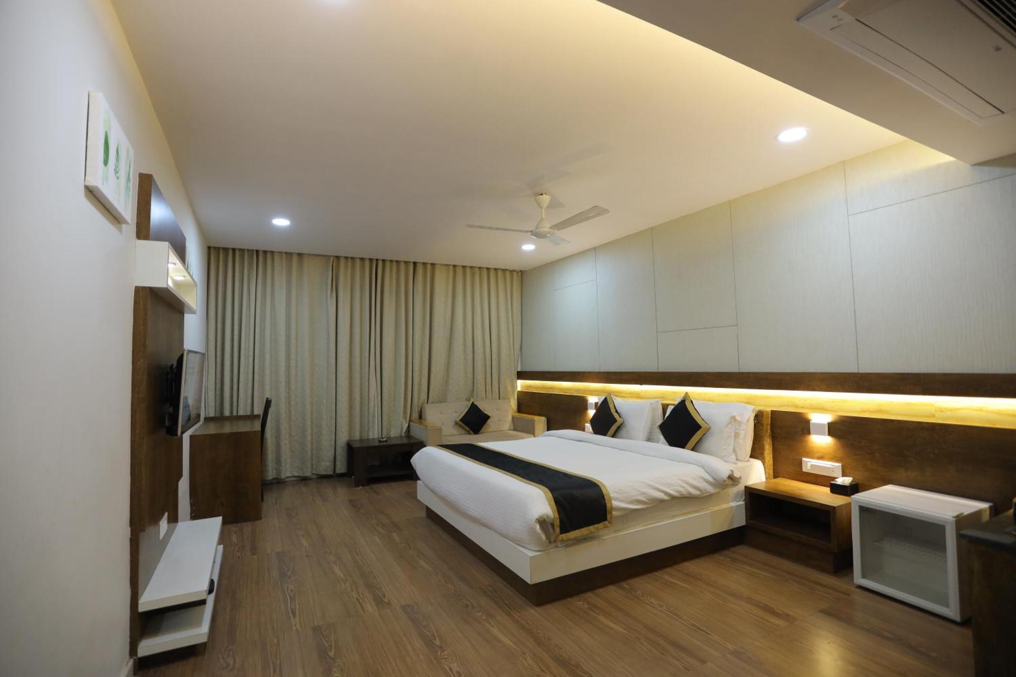 The Grand Astoria Somanth Hotel Somnath Exterior photo