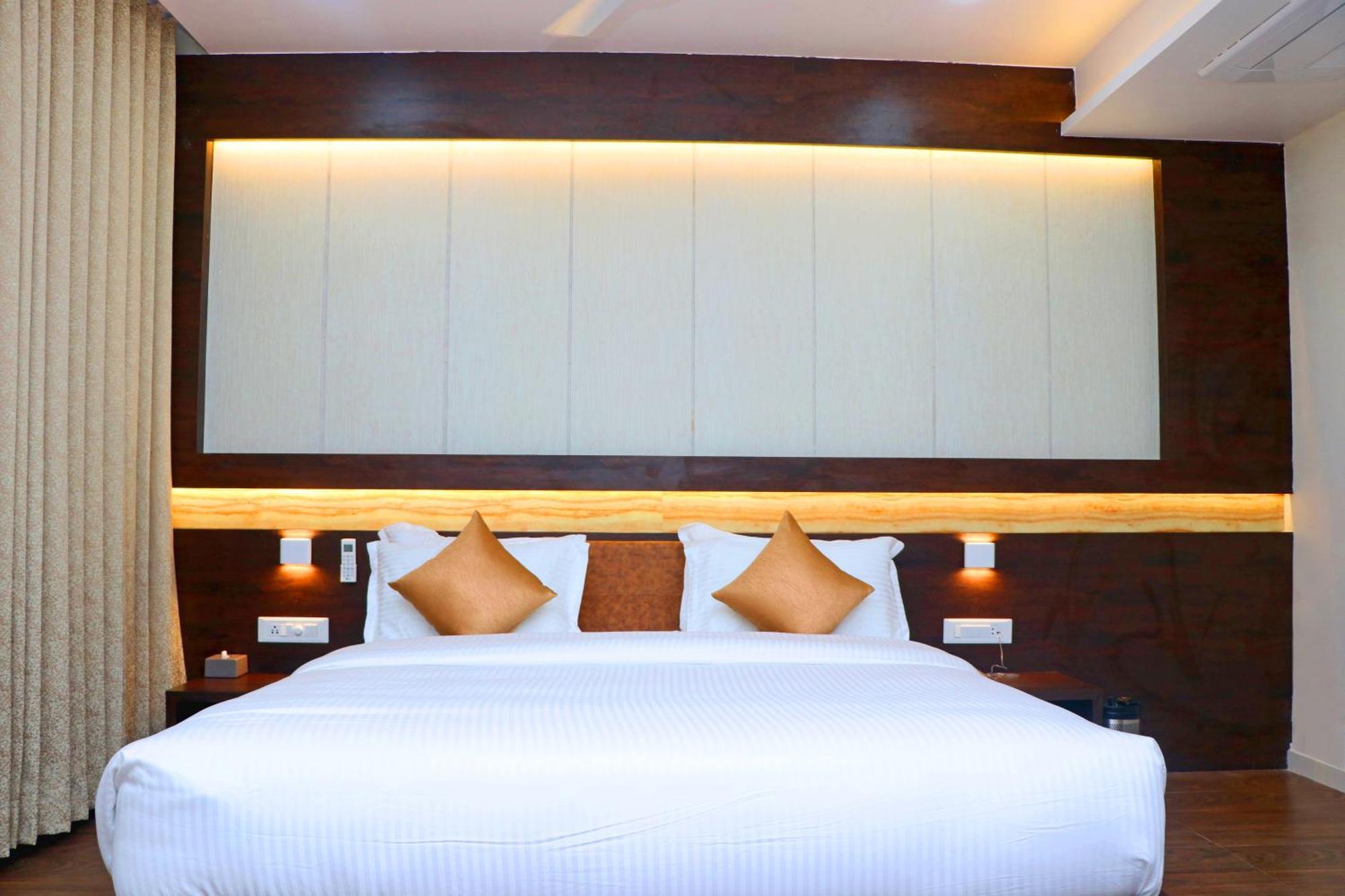 The Grand Astoria Somanth Hotel Somnath Exterior photo