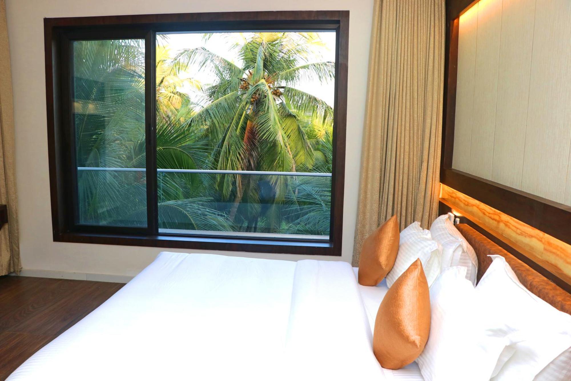 The Grand Astoria Somanth Hotel Somnath Exterior photo